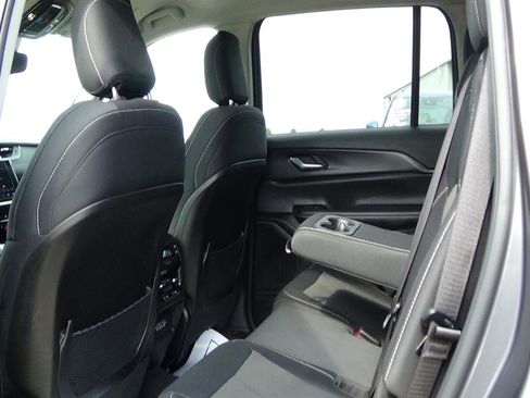 Certified 2023 Jeep Grand Cherokee L Laredo image 13