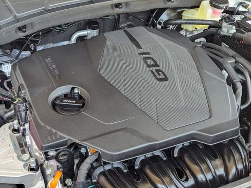 New 2025 Hyundai Santa Cruz SE image 13