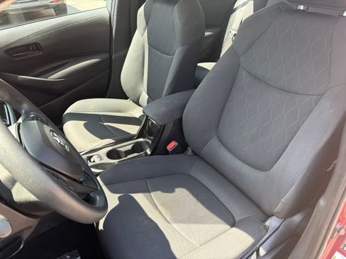 Used 2022 Toyota Corolla LE FWD image 13