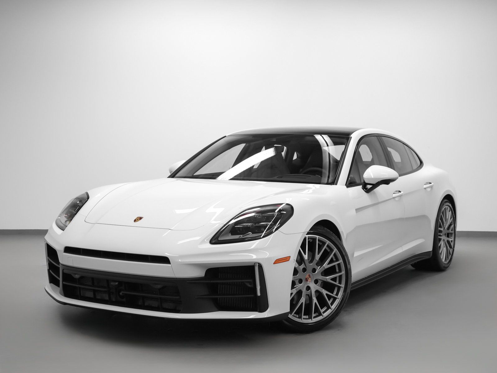 Certified 2026 Porsche Panamera 4 AWD/4WD image 1