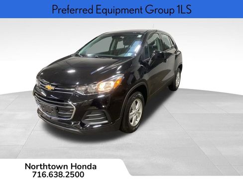 Used 2021 Chevrolet Trax LS image 5