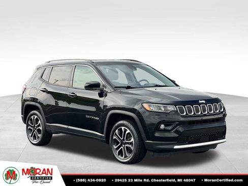 Used 2022 Jeep Compass Limited AWD/4WD image 7