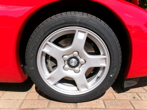 Used 1999 Chevrolet Corvette Coupe w/ Roof Pkg RWD image 30
