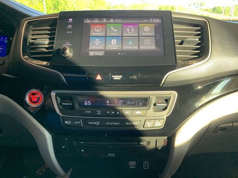 Used 2020 Honda Pilot Touring image 5