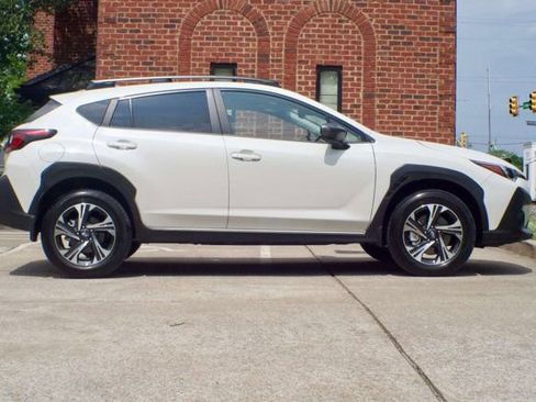 Used 2025 Subaru Crosstrek 2.0i Premium AWD/4WD image 4