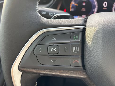 New 2026 Jeep Grand Cherokee L Limited AWD/4WD image 32