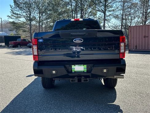 Certified 2022 Ford F250 Lariat w/ Lariat Ultimate Package image 6