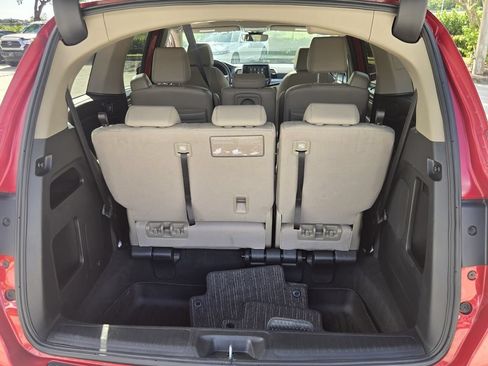 Used 2024 Honda Odyssey EX-L image 17