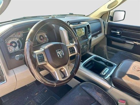 Used 2018 RAM 1500 Laramie Longhorn image 9