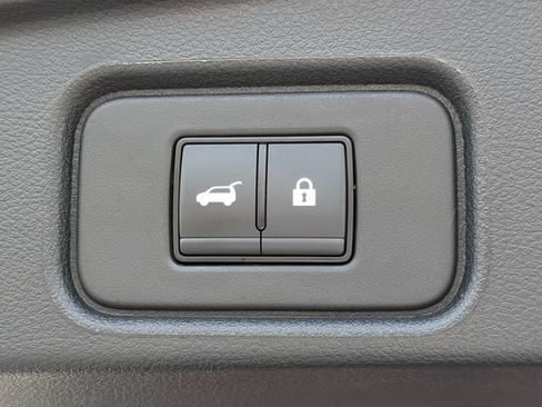 Used 2024 Nissan Pathfinder SL w/ SL Premium Package FWD image 13