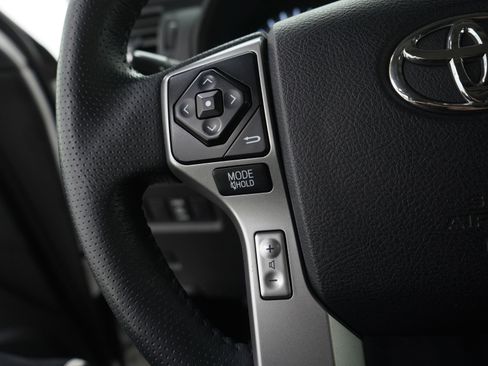 Used 2019 Toyota 4Runner SR5 image 26