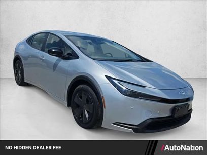 Used 2025 Toyota Prius LE