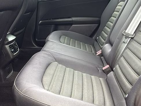 Used 2013 Ford Fusion SE FWD image 24