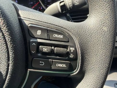 Used 2016 Kia Optima LX FWD image 23