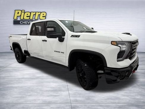 New 2026 Chevrolet Silverado 2500 LTZ w/ Trail Boss Package image 8