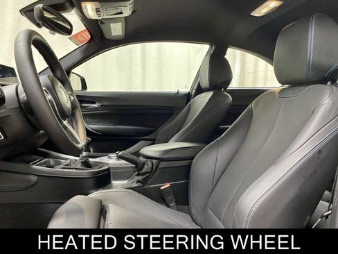 Used 2017 BMW M2 RWD image 14
