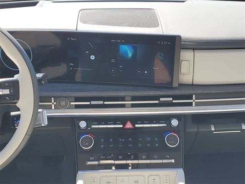 Used 2024 Hyundai Santa Fe Calligraphy image 16