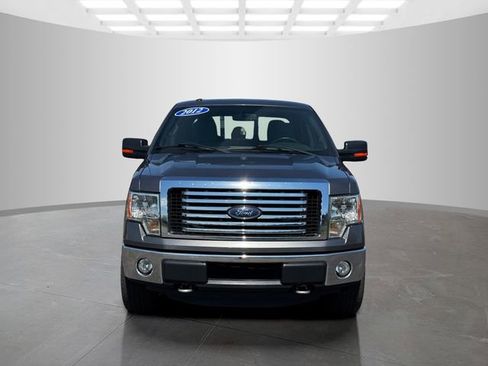 Used 2012 Ford F150 XLT w/ XLT Chrome Pkg image 2