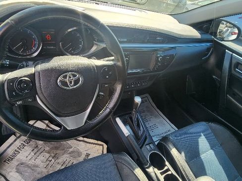 Used 2016 Toyota Corolla S Premium image 10