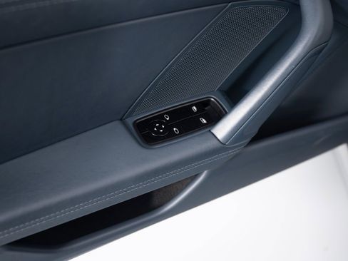 Certified 2021 Porsche 911 Carrera image 36