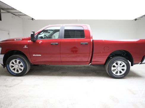 New 2026 RAM 2500 Lone Star AWD/4WD image 2