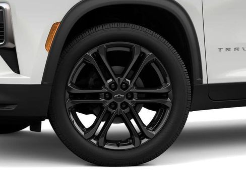 New 2025 Chevrolet Traverse LT w/ Driver Confidence Package image 22