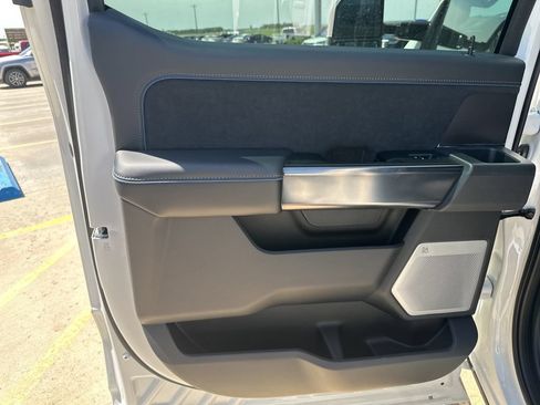 New 2026 Ford F250 Platinum AWD/4WD image 27