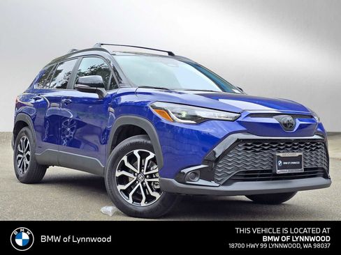Used 2023 Toyota Corolla Cross AWD Hybrid w/ Moonroof Package image 1