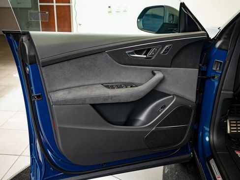 New 2026 Audi RS Q8 performance image 26