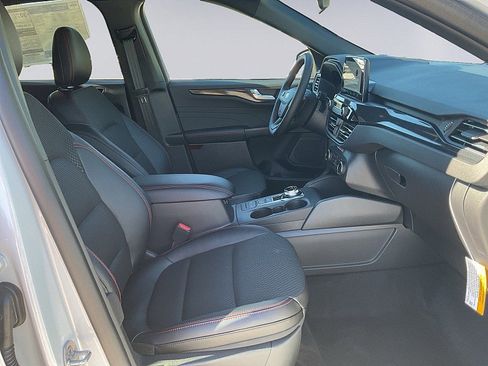 New 2026 Ford Escape ST-Line w/ Cold Weather Package image 11