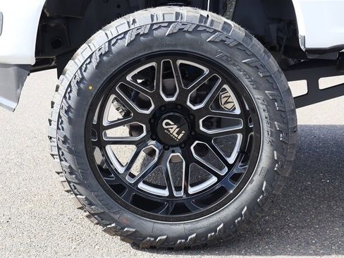 Used 2026 Ford F350 Platinum AWD/4WD image 11