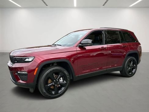 Used 2024 Jeep Grand Cherokee Limited w/ Black Appearance Package image 1