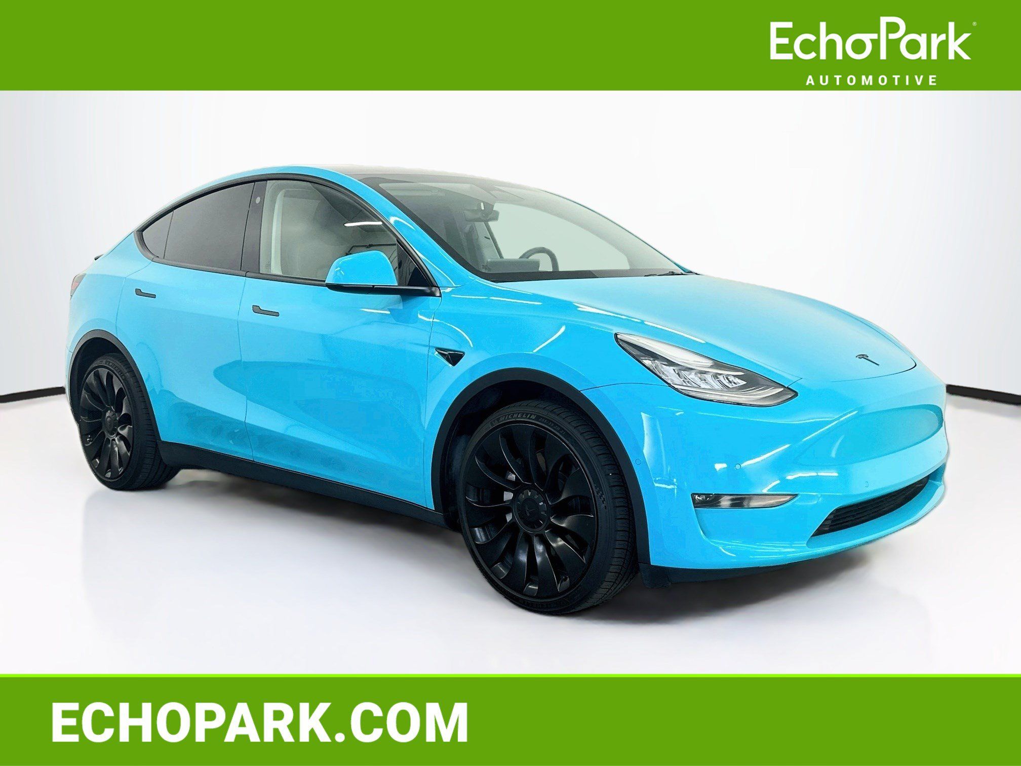 Used 2022 Tesla Model Y Long Range AWD/4WD image 1