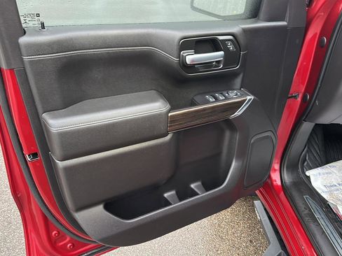 Used 2021 Chevrolet Silverado 1500 RST image 20