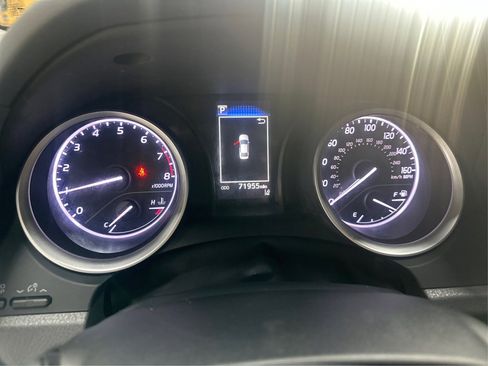 Used 2022 Toyota Camry LE image 26