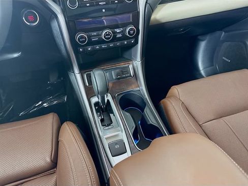 Used 2020 Subaru Ascent Touring AWD/4WD image 25