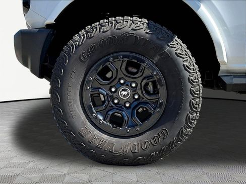 Used 2022 Ford Bronco Outer Banks AWD/4WD image 33
