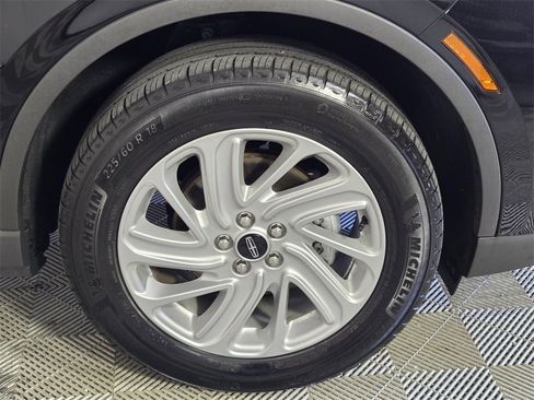 Used 2024 Lincoln Corsair FWD image 19