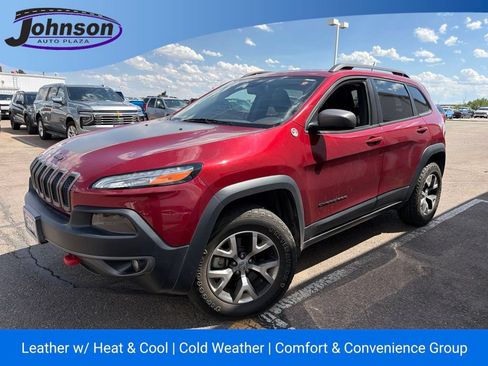 Used 2015 Jeep Cherokee Trailhawk w/ Comfort/Convenience Group AWD/4WD image 1