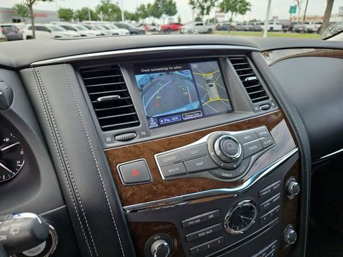 Used 2016 INFINITI QX80 2WD w/ 22" Wheel Package image 11