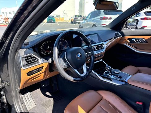 Used 2019 BMW 330i xDrive Sedan w/ Convenience Package AWD/4WD image 20