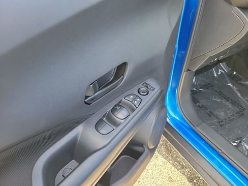 Used 2024 Nissan Kicks S FWD image 15