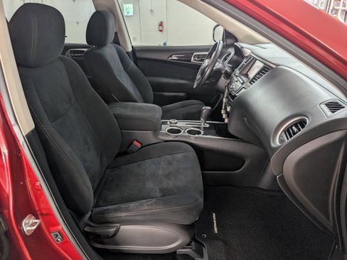 Used 2013 Nissan Pathfinder SV AWD/4WD image 20
