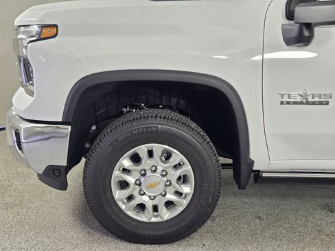 New 2026 Chevrolet Silverado 2500 LTZ w/ LTZ Premium Texas Edition AWD/4WD image 8