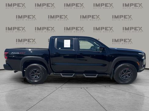 Used 2025 Nissan Frontier PRO-4X AWD/4WD image 6