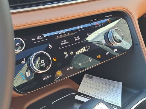 New 2026 INFINITI QX60 Autograph w/ Autograph Tech Package image 10