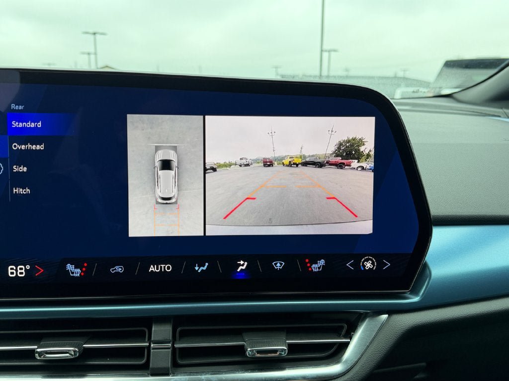 Used 2024 Chevrolet Equinox EV LT w/ Active Safety Package 3 AWD/4WD image 18