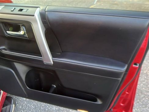Used 2022 Toyota 4Runner Limited image 17