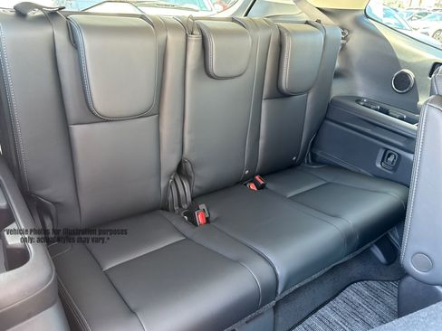 New 2026 Subaru Ascent Limited w/ Popular Package #2 image 12