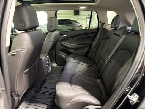 Used 2020 Buick Envision Essence AWD/4WD image 22